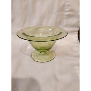 Vintage Green Depression Glass Footed Bowl w Rolled Edge ?